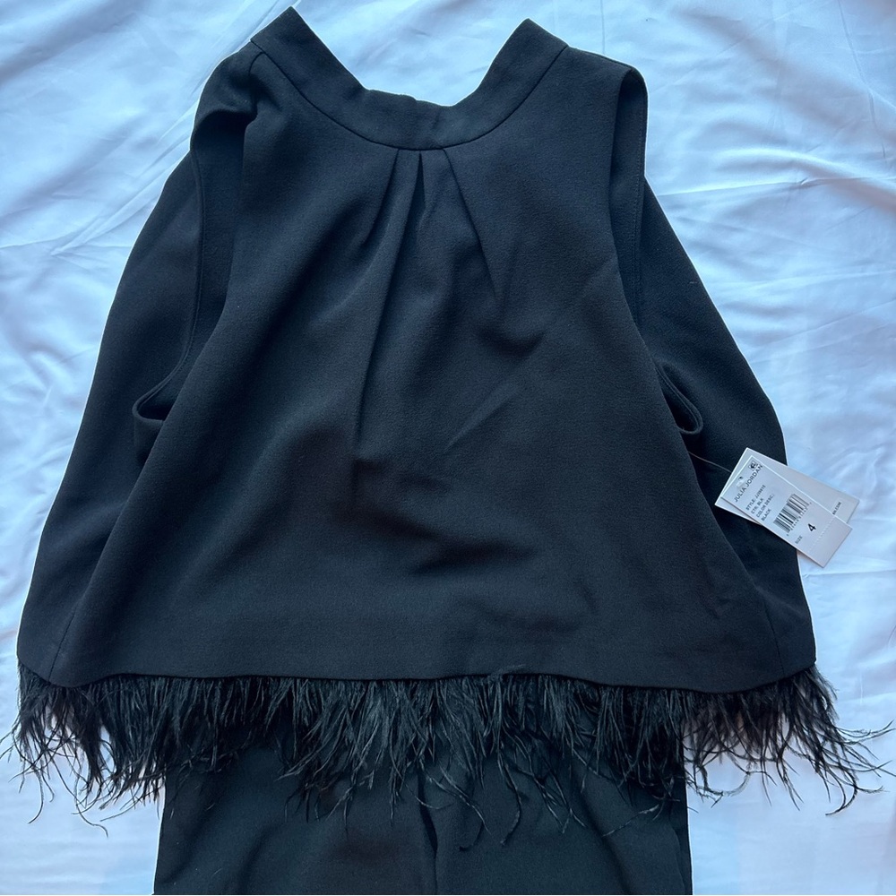 Julia Jordan | Black High-Neck Jumpsuit with Feather Detail Sz 4 NWT - Picture 3 of 7